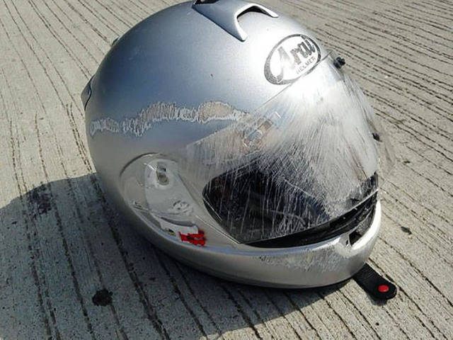 Toujours Porter Casque 19 toujours-porter-casque-19