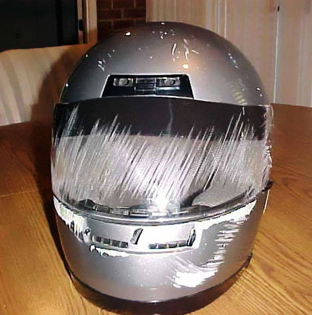 Toujours Porter Casque 24 toujours-porter-casque-24