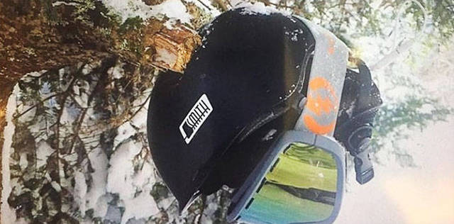 Toujours Porter Casque 27 toujours-porter-casque-27