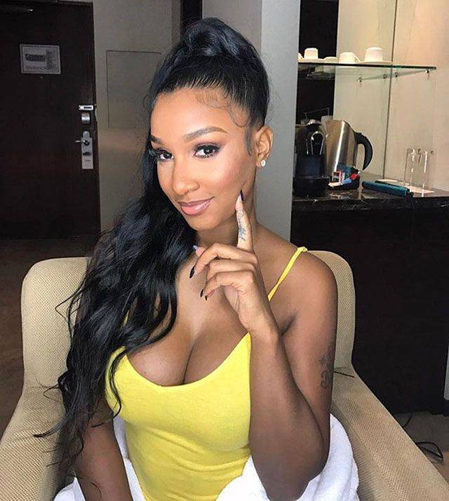 Filles Beaux Seins 56 filles-beaux-seins-56