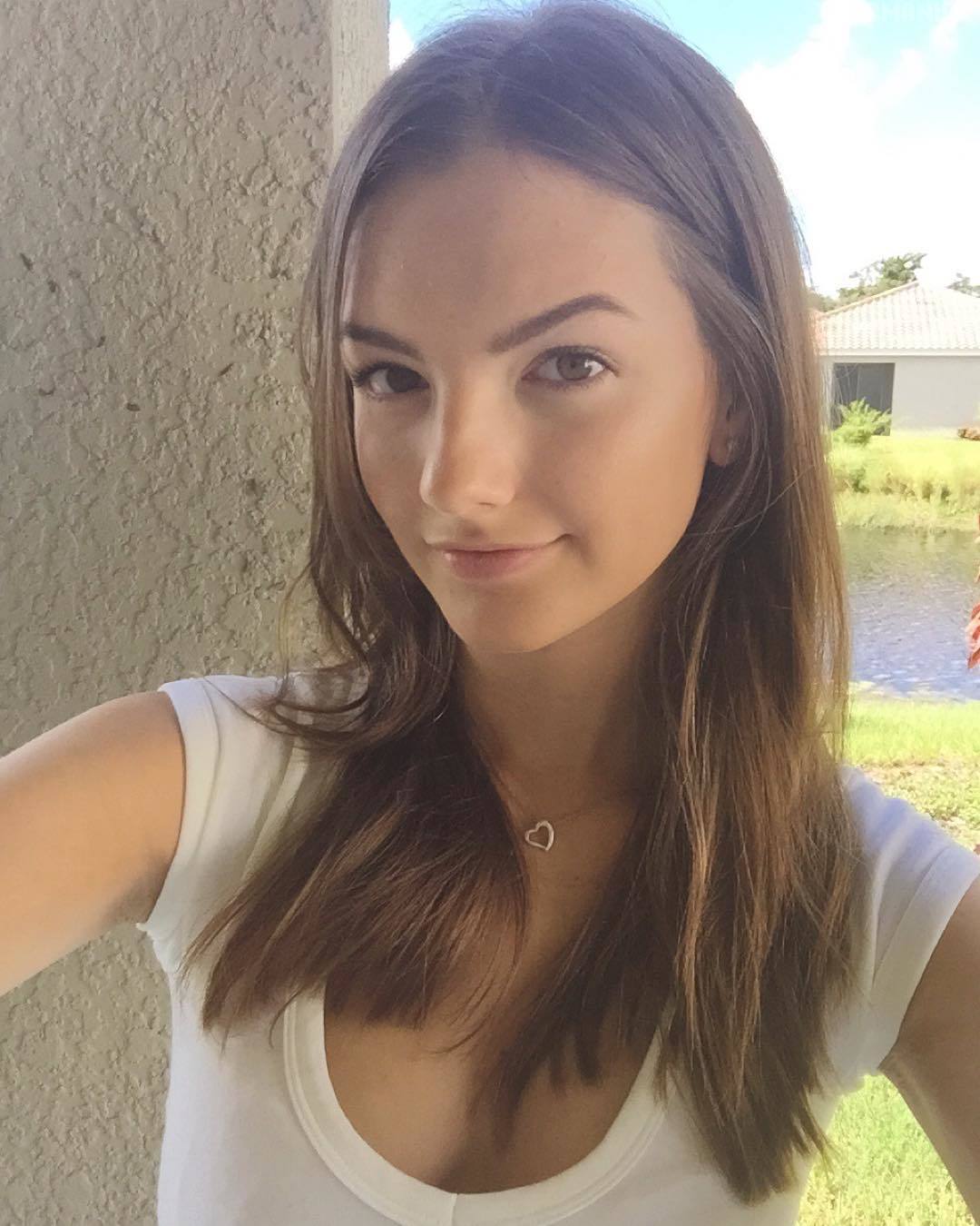 Alexandra baron model