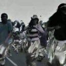 image flashmob-hammer-pants-dance-rue