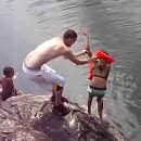 image saut-riviere-depuis-rocher