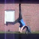 image bboy-fait-voler-chat