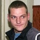 image idiot-jete-chien-pont-prison