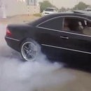 image burn-explose-pneu